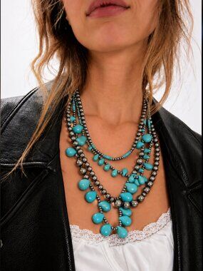 ICON COLLECTION STATEMENT OF THE WEST MULTI STRAND NECKLACE
